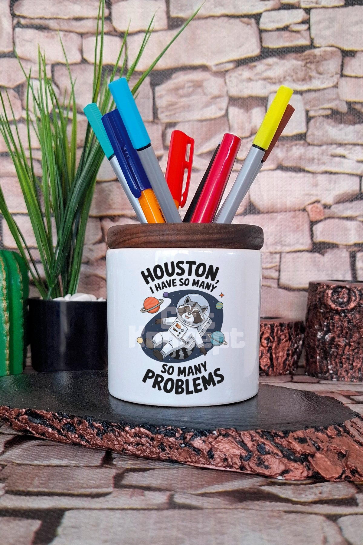 Houston I Have So Many Problems tasarımlı seramik kalemlik