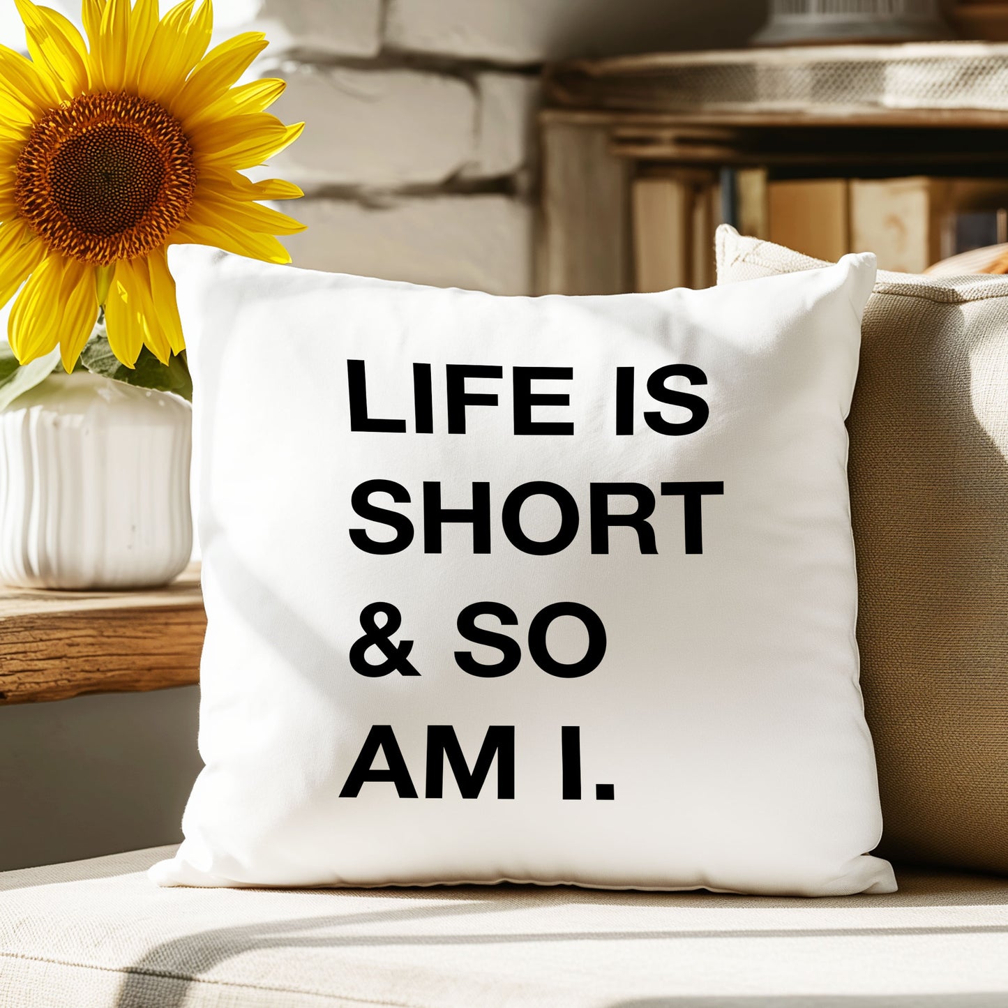 life-ıs-short-so-am-ı-baskili-komik-hediyelik-elyaf-dolgulu-dekoratif-yastik