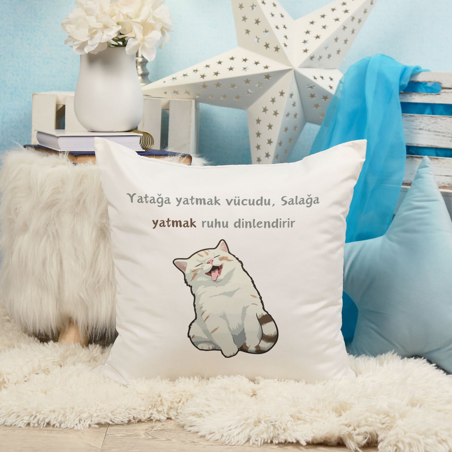 salaga-yatmak-ruhu-dinlendirir-baskili-komik-hediyelik-elyaf-saten-dekoratif-yastik