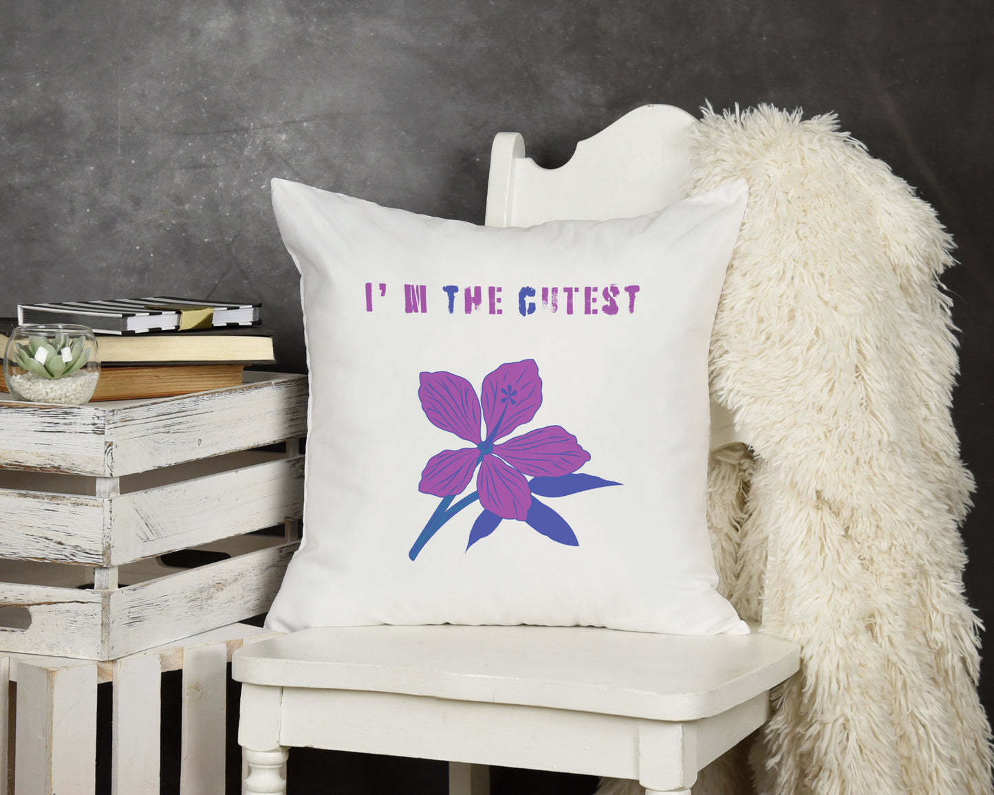 ı'm-the-cutest-baskili-hediyelik-elyaf-saten-dekoratif-yastik