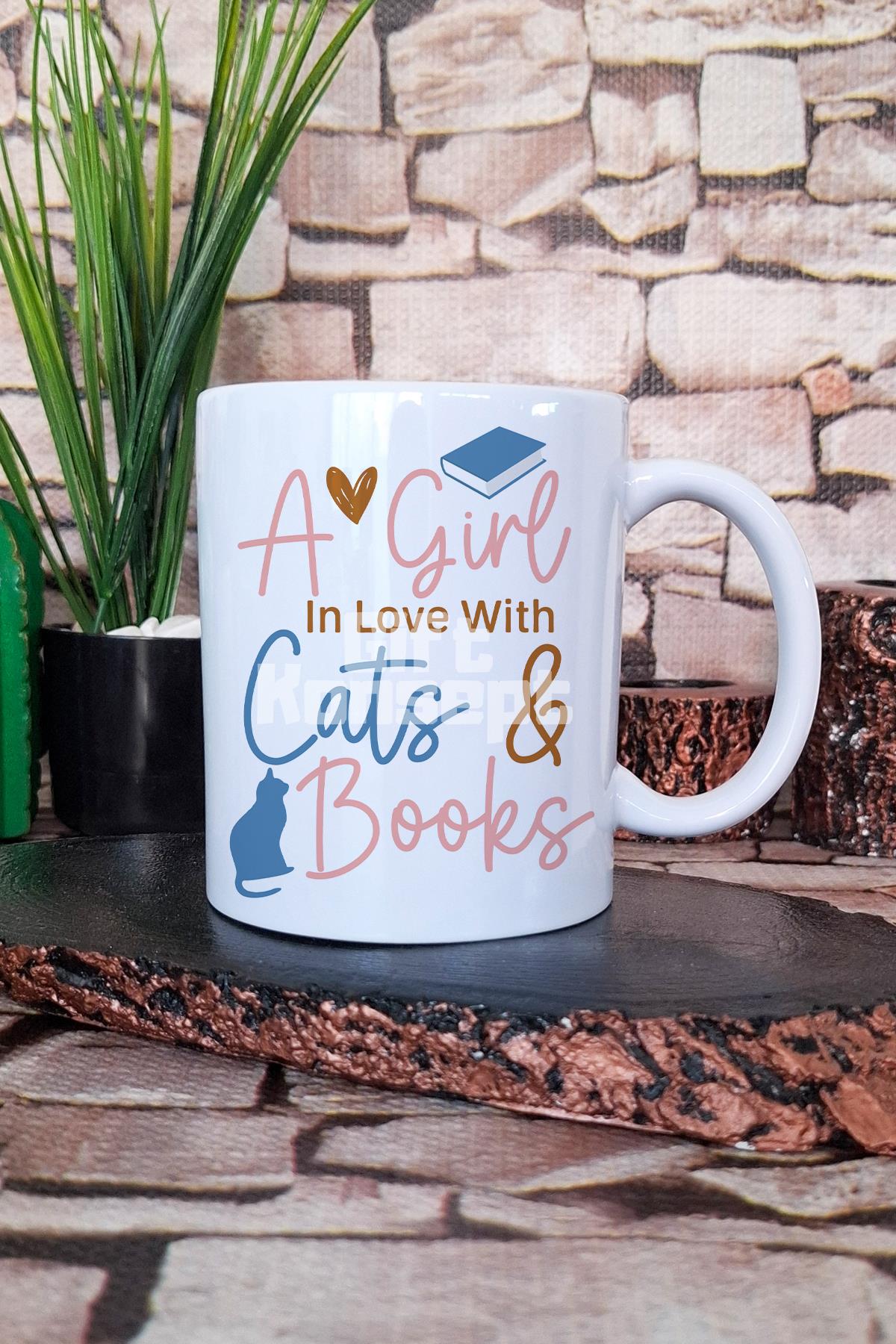 A Girl In Love With Cats & Books Baskılı Kedi Kitap Aşkı Hediye Baskılı Kupa Bardak