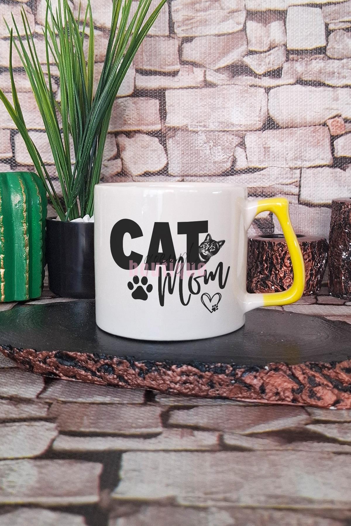 Cat Mom Kedi Annesi Kedisever Sevimli Hediyelik Kulplu Kupa Bardak