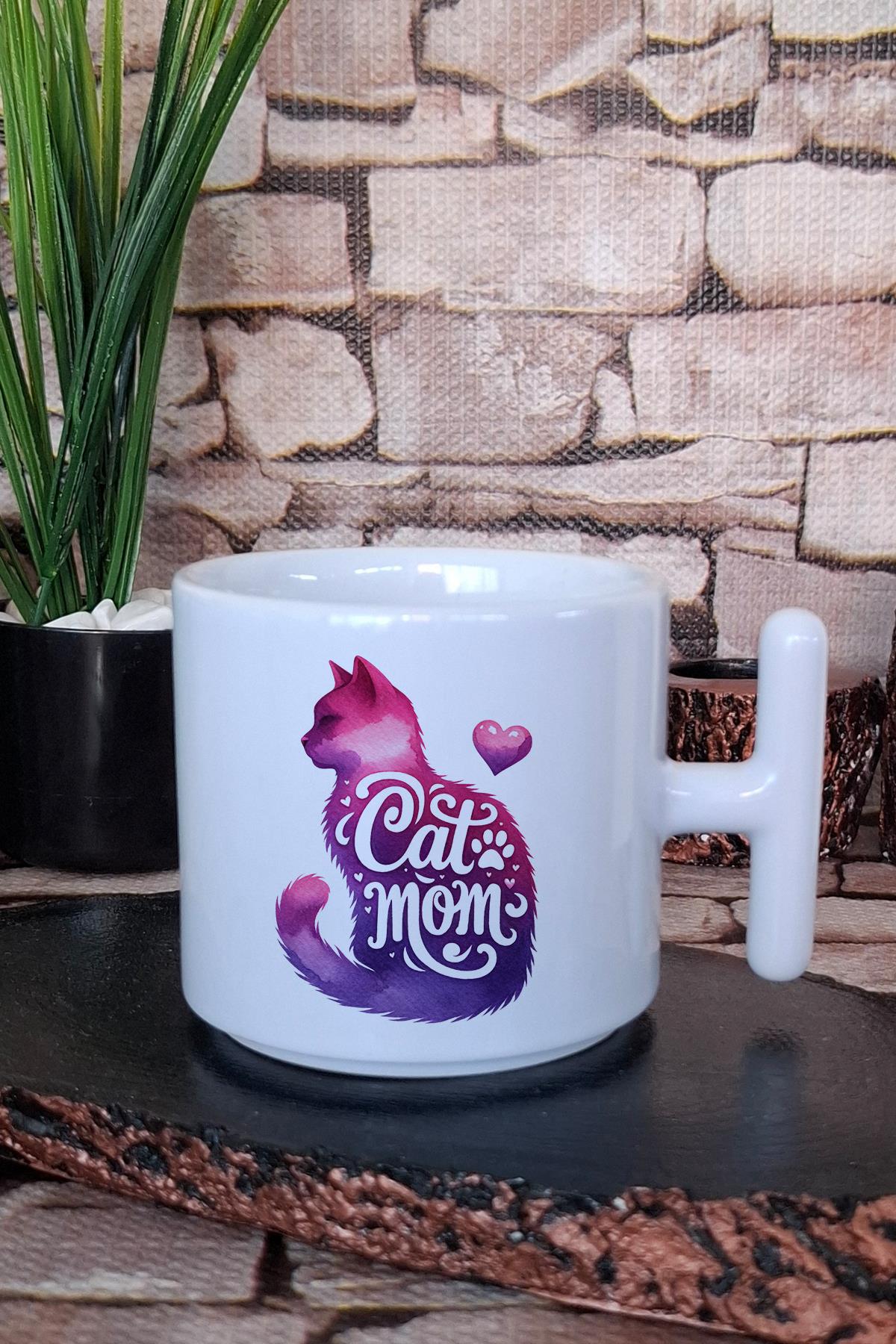 Cat Mom Temalı Kedi Annesi Kedisever Hediyelik Baskılı T Kulplu Latte Fincanı Kupa Bardak