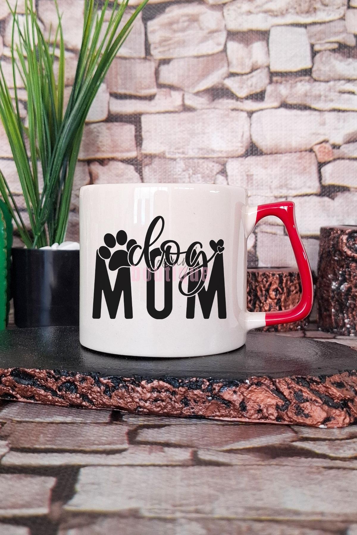 Dog Mom Temalı Köpek Annesi Köpeksever Hediyelik Kulplu Kupa Bardak