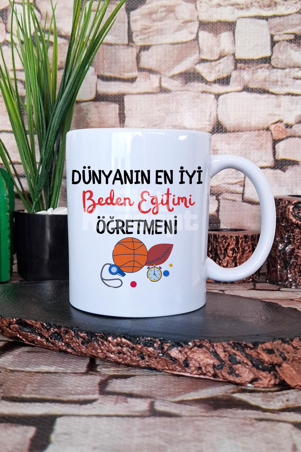 Dünyanın En İyi Beden Eğitimi Öğretmeni Baskılı Doğum Günü Öğretmenler Günü Hediye Kupa Bardak