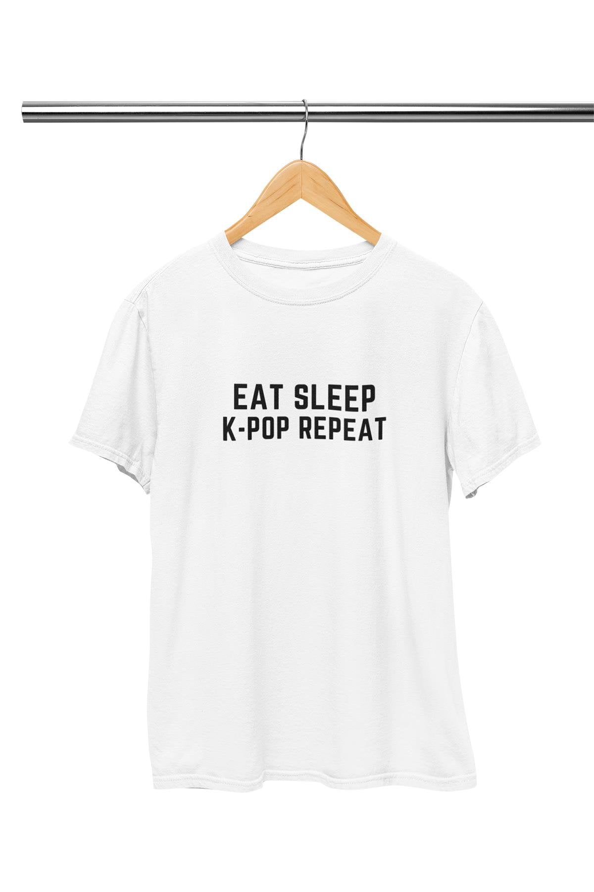 Eat Sleep K-POP Repeat Baskılı Eğlenceli Hediyelik Beyaz Unisex T-Shirt