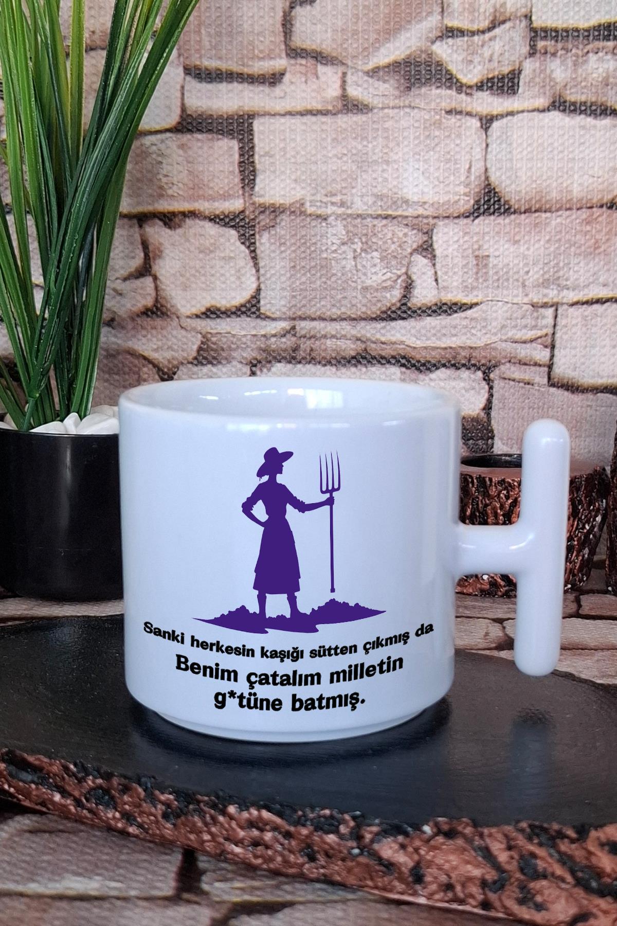 Herkesin Kaşığı Sütten Çıkmış Baskılı Eğlenceli Hediye T Kulplu Latte Fincanı Kupa Bardak