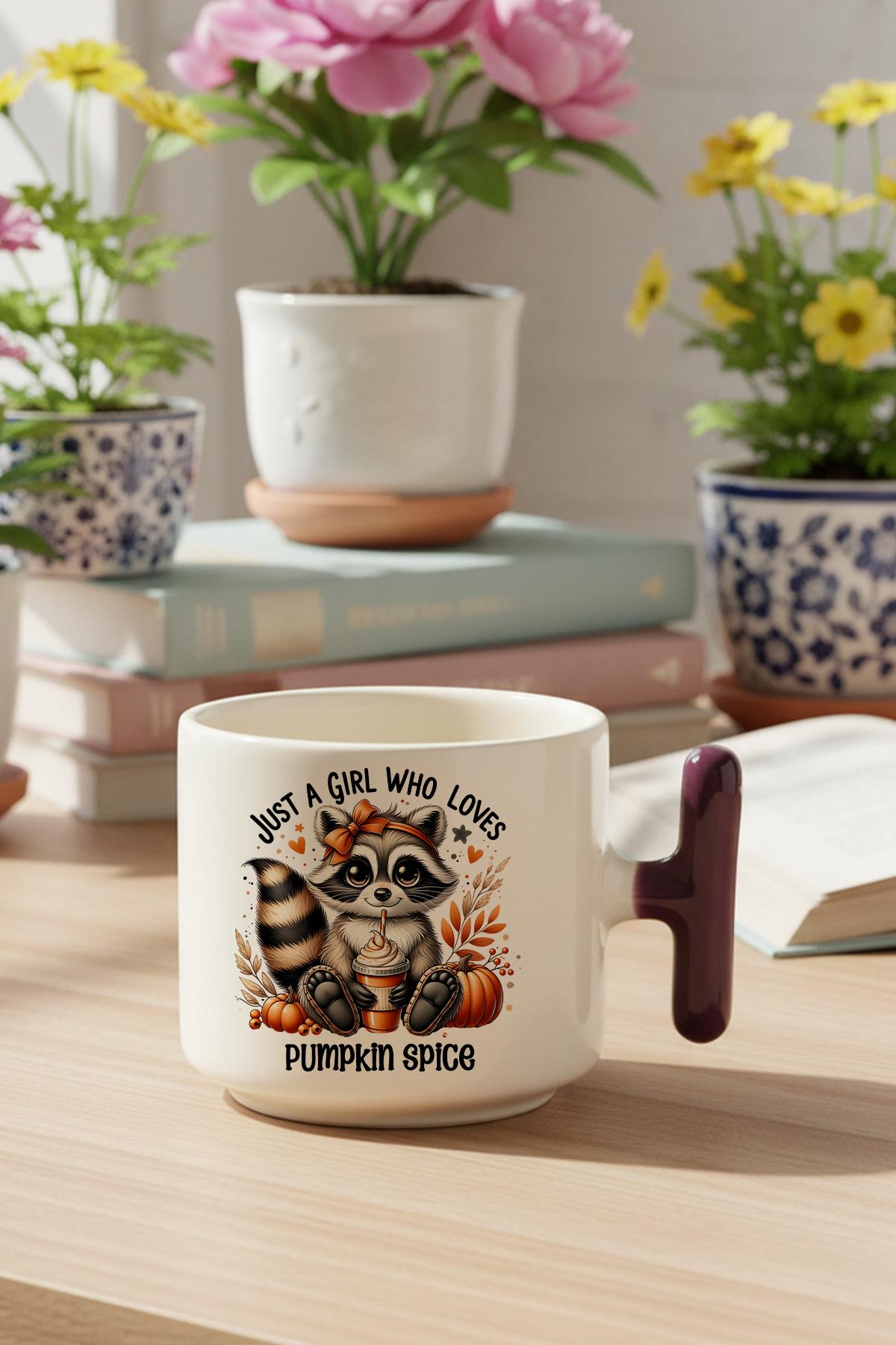 Just A Girl Who Loves Pumpkin Spice Baskılı Hediyelik T Kulplu Latte Fincanı Kupa Bardak