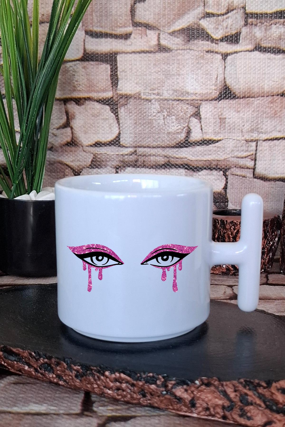 Kadın Gözleri Baskılı T Kulplu Latte Fincanı Kupa Bardak