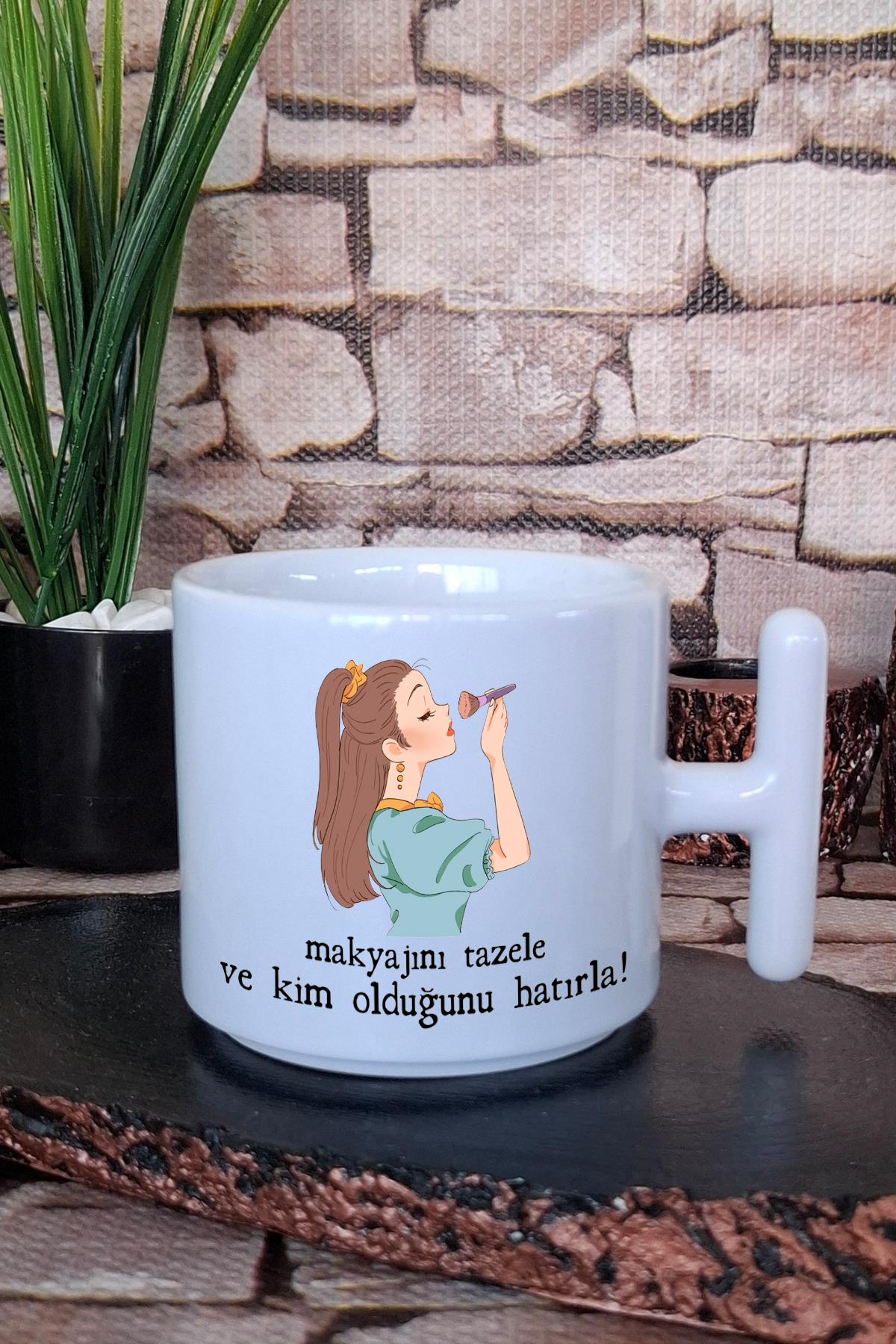 Kim Olduğunu Hatırla Baskılı Eğlenceli Hediyelik T Kulplu Latte Fincanı Kupa Bardak