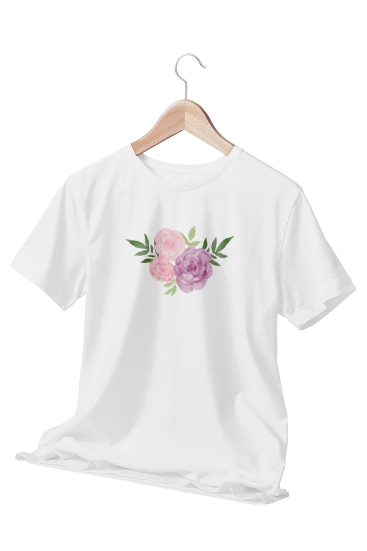 Minimalist Mor Ve Pembe Gül Baskılı Beyaz Kadın T-shirt