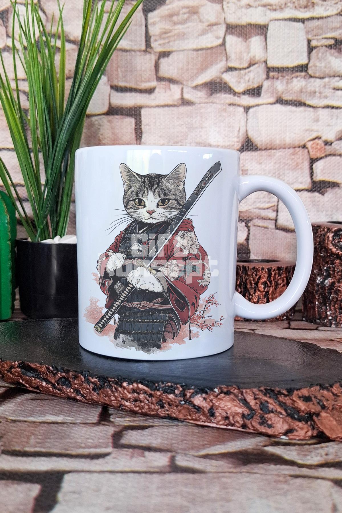 Sevimli Samuray Kedi Baskılı Japon Anime Manga Savaşçı Hediye Baskılı Kupa Bardak