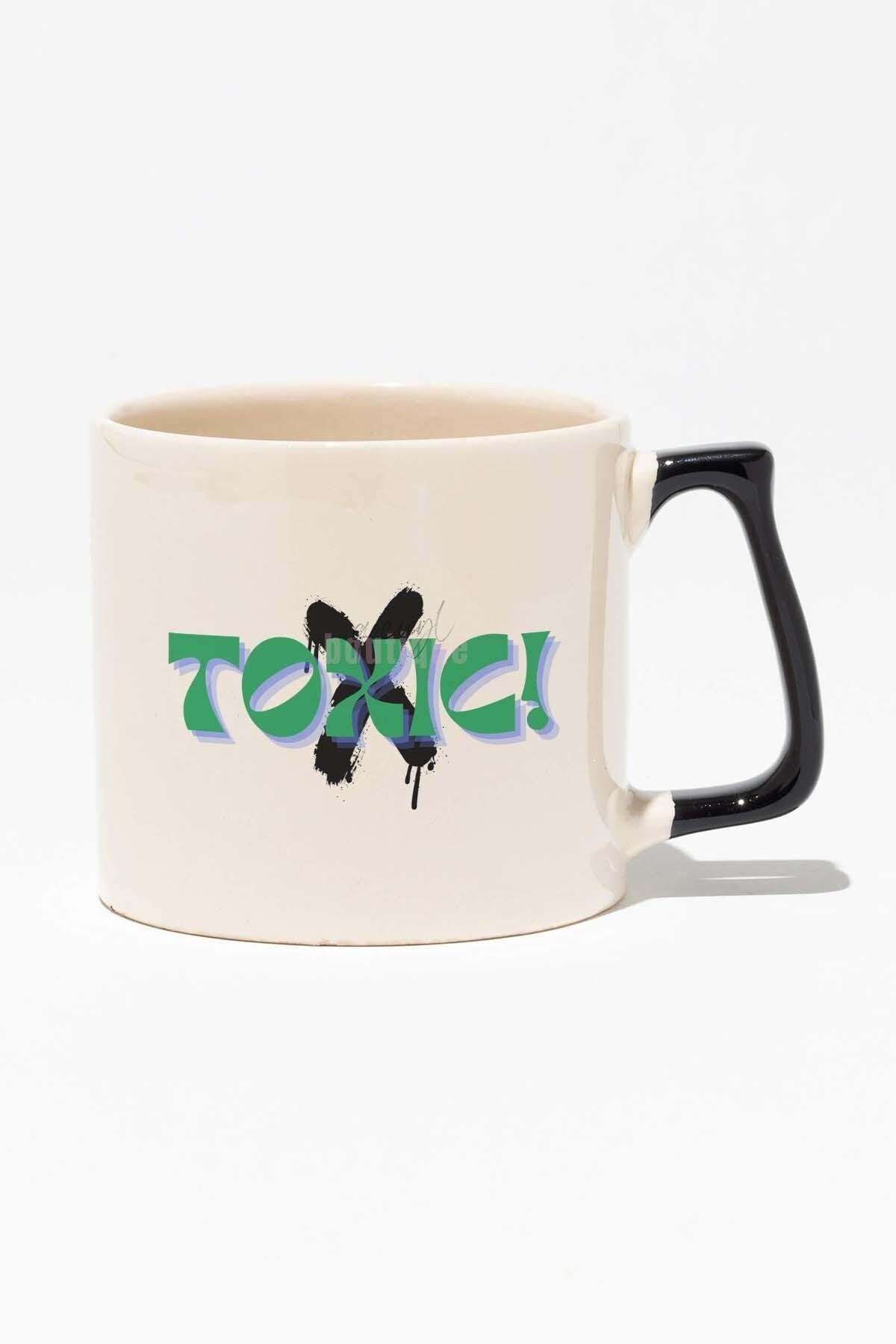 Toxıc Beyaz Baskılı Siyah Kulplu Modern Seramik Kupa