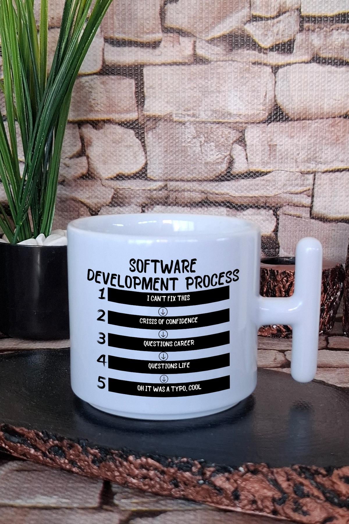 Yazılımcı Mühendis WHAT ARE CLOUDS MADE OF? Baskılı Eğlenceli T Kulplu Latte Fincanı Kupa Bardak