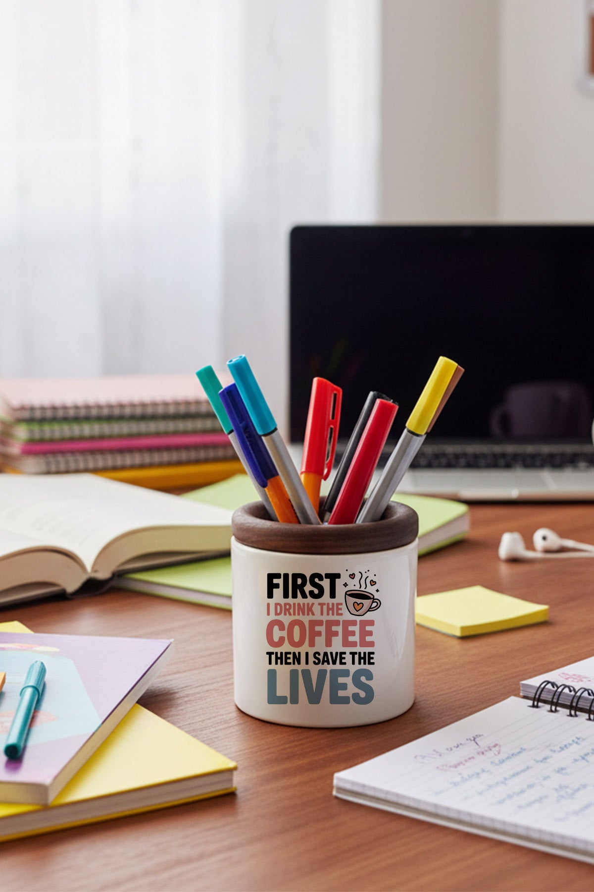 First I Drink The Coffee tasarımlı seramik kalemlik