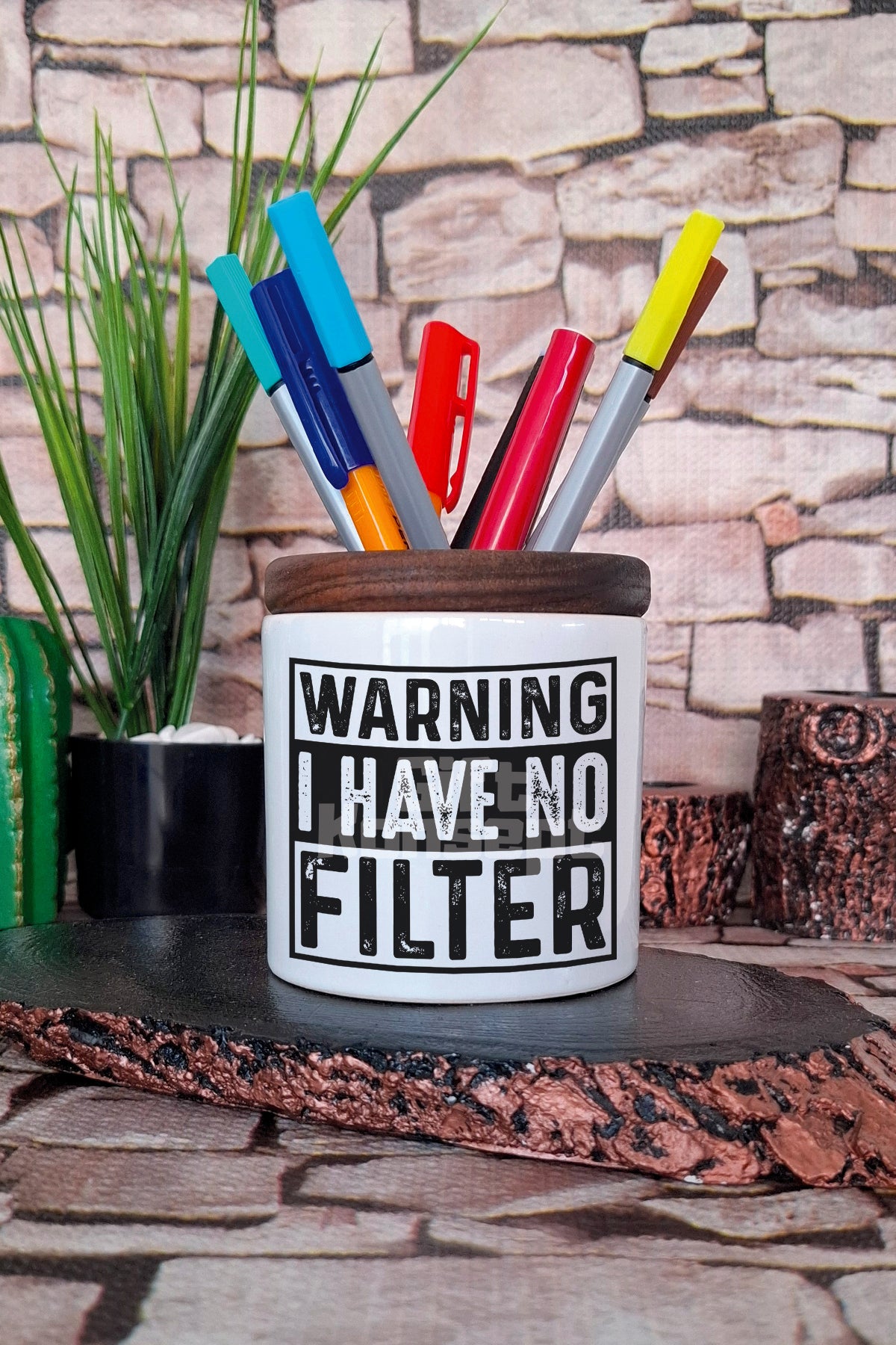 Warning I Have No Filter tasarımlı seramik kalemlik