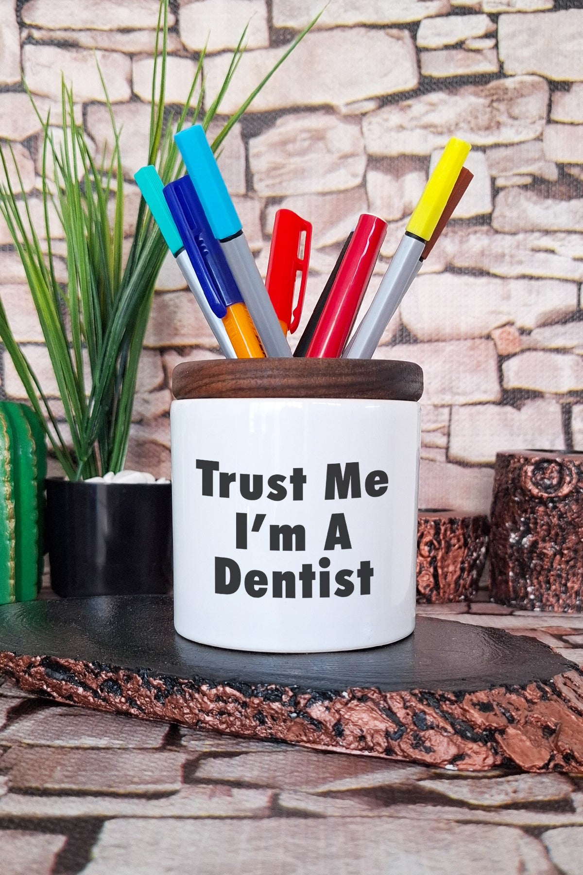 Trust Me I'm A Dentist Diş Hekimi Hediye tasarımlı seramik kalemlik
