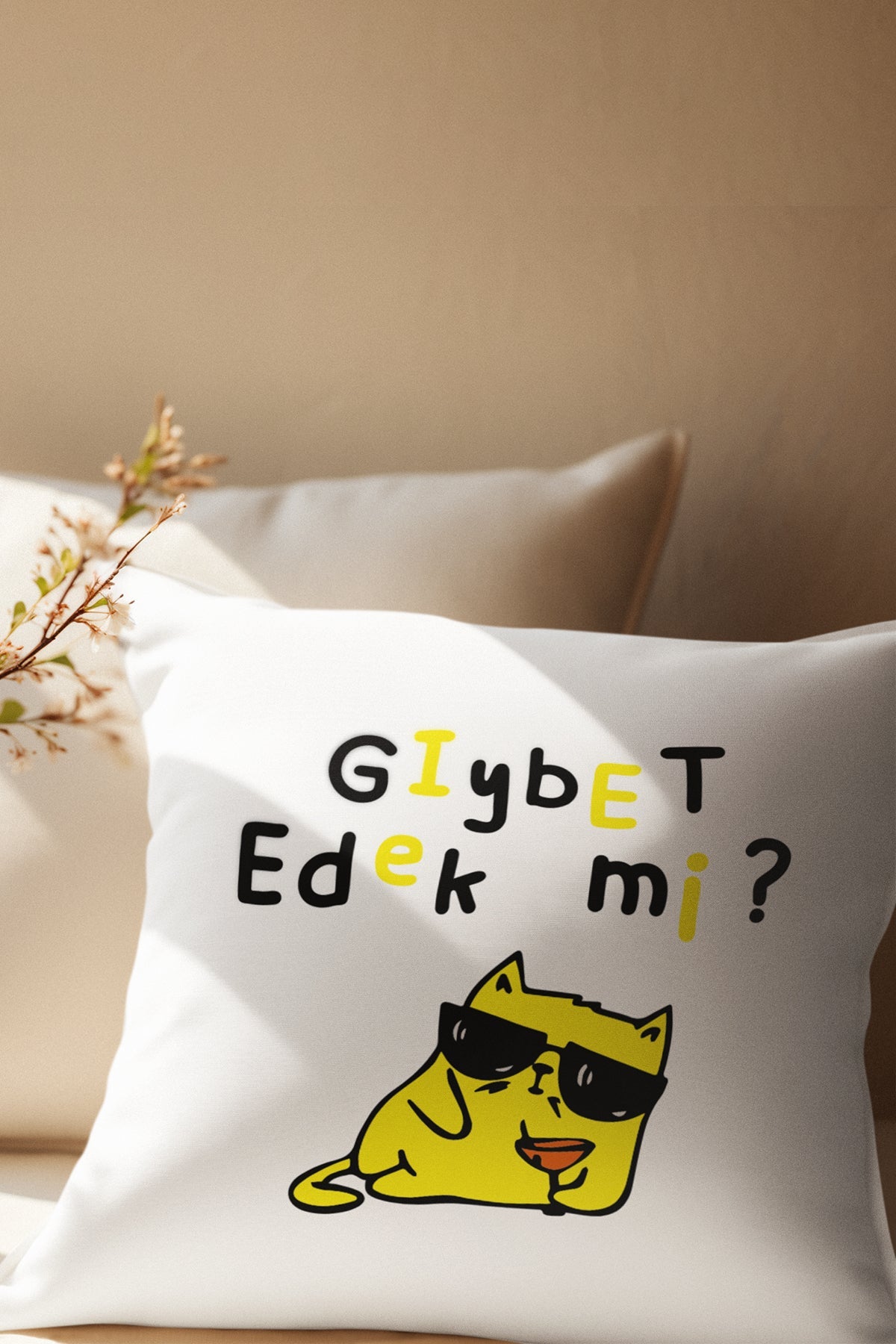 giybet-edek-mi-kedi-baskili-eglenceli-hediyelik-saten-dekoratif-yastik