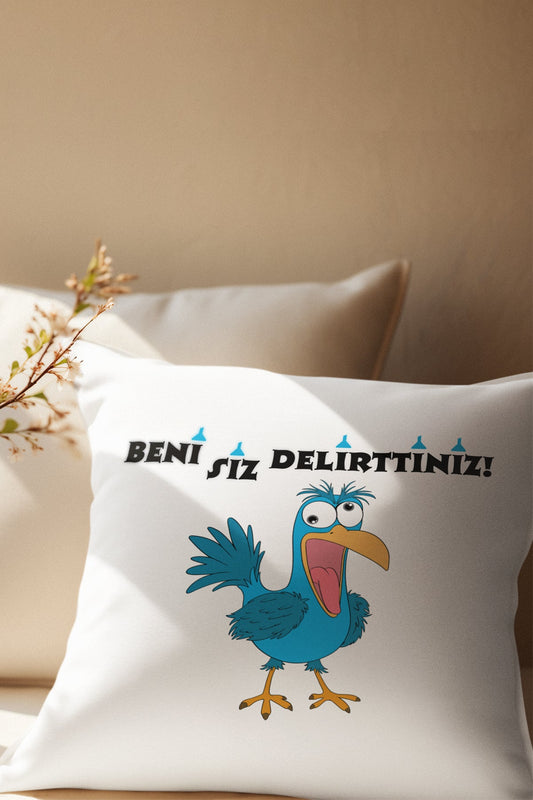 beni-siz-delirttiniz-baskili-komik-hediyelik-saten-dekoratif-yastik
