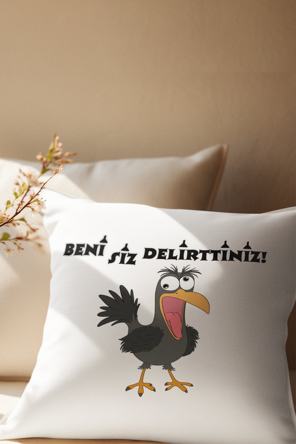 beni-siz-delirttiniz-baskili-komik-hediyelik-saten-dekoratif-yastik
