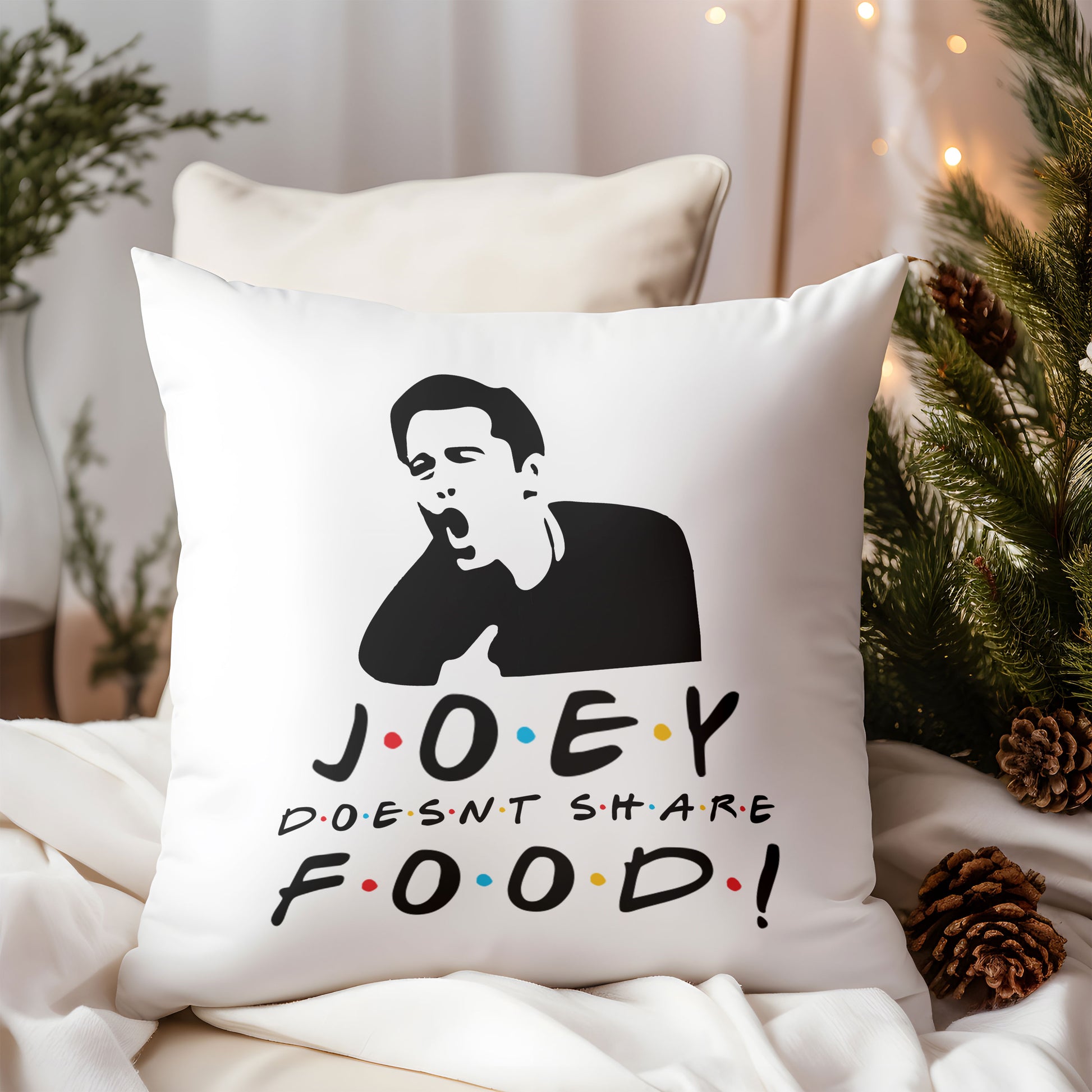 joey-doesnt-share-food-baskili-friends-hediyelik-elyaf-dolgulu-dekoratif-yastik