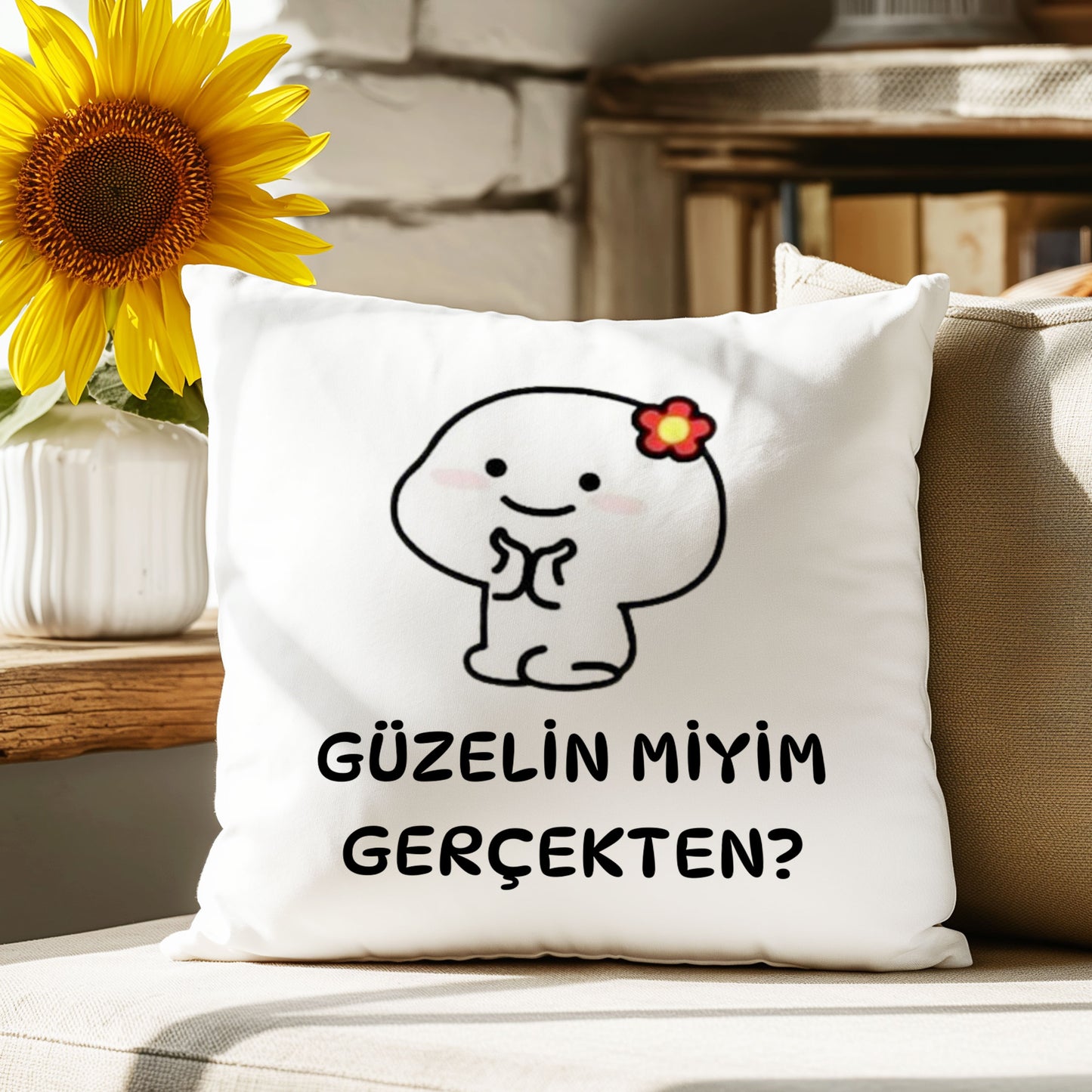 guzelin-miyim-gercekten-baskili-es-sevgili-arkadas-hediyelik-elyaf-dolgulu-dekoratif-yastik