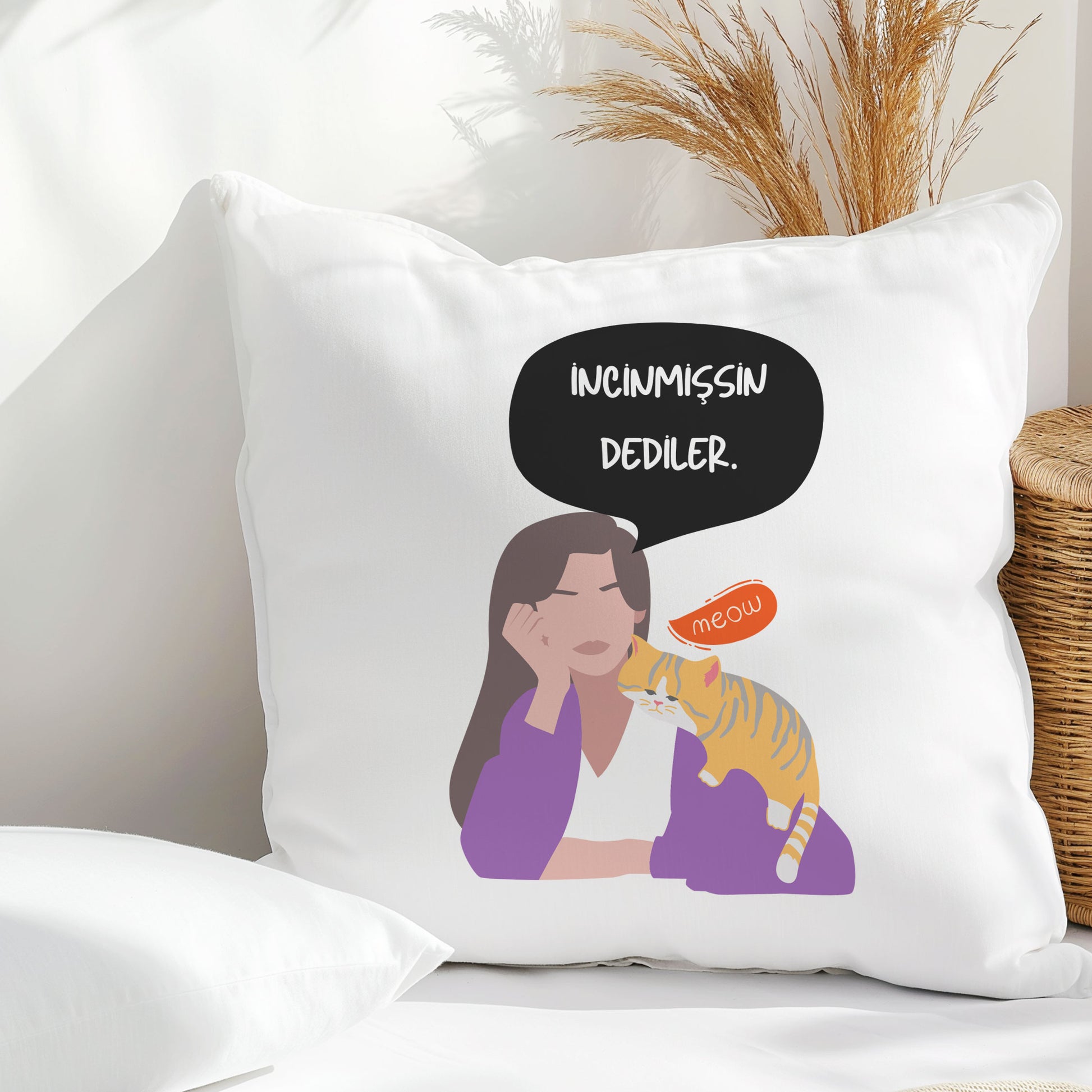 incinmissin-dediler-baskili-komik-hediyelik-elyaf-dolgulu-saten-dekoratif-yastik