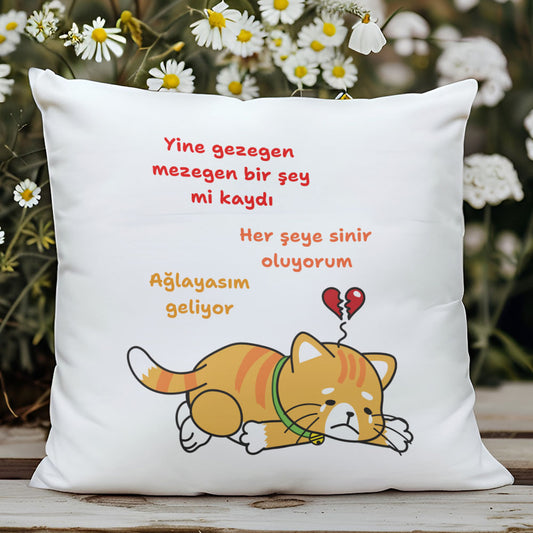 her-şeye-sinir-oluyorum-baskili-komik-eglenceli-hediyelik-elyaf-dolgulu-saten-dekoratif-yastik