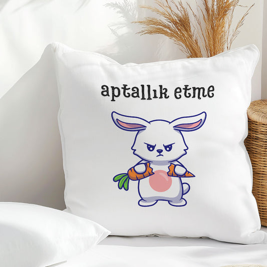 aptallik-etme-baskili-komik-eglenceli-hediyelik-elyaf-dolgulu-saten-dekoratif-yastik