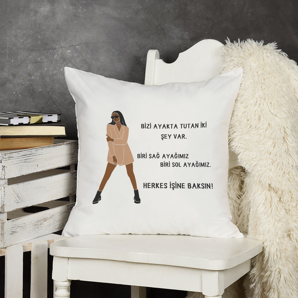 herkes-isine-baksin-baskili-motivasyon-hediyelik-elyaf-dolgulu-saten-dekoratif-yastik
