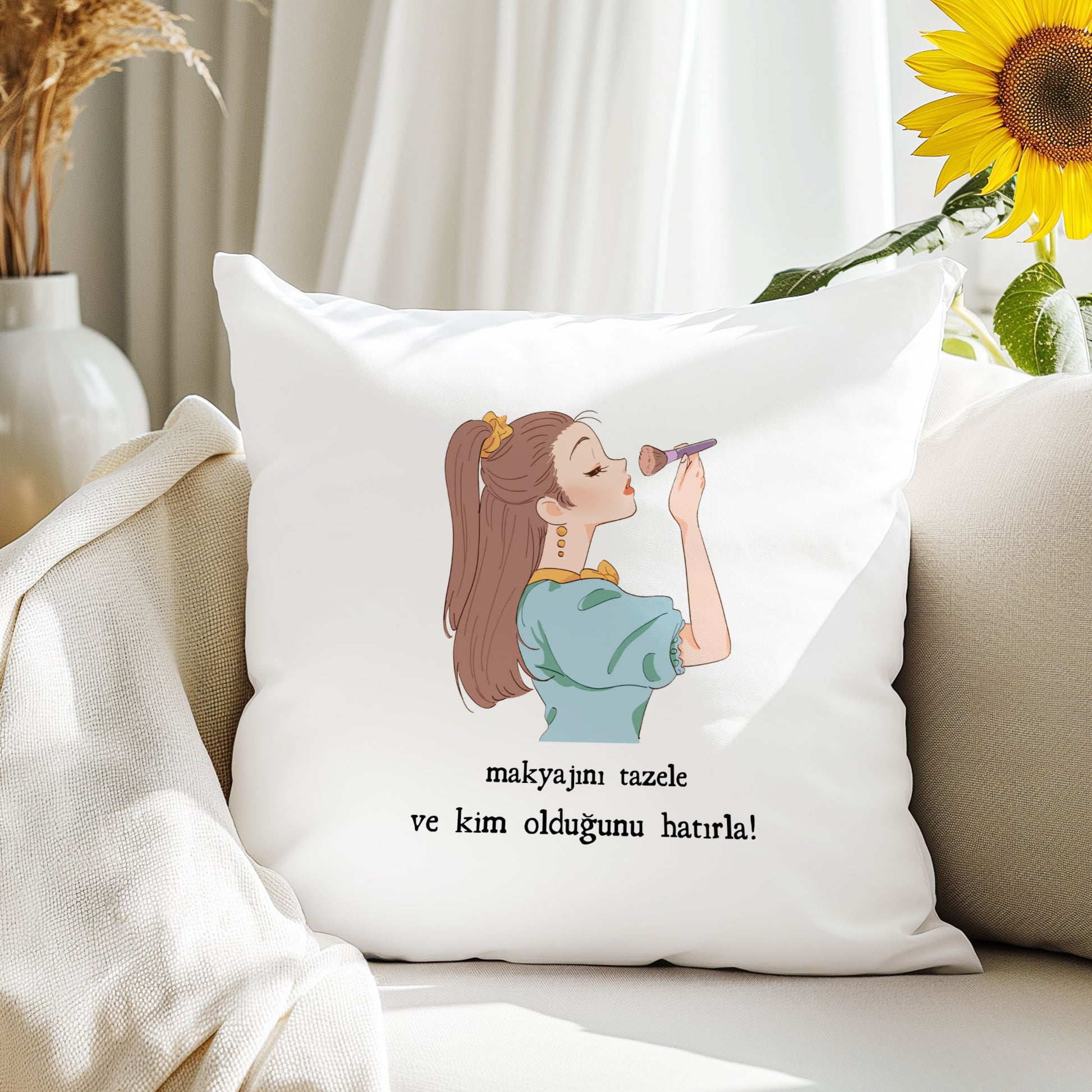 makyajini-tazele-kim-oldugunu-hatirla-baskili-motivasyon-hediyelik-elyaf-saten-dekoratif-yastik