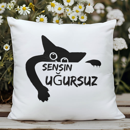 sensin-ugursuz-baskili-komik-hediyelik-elyaf-saten-dekoratif-yastik