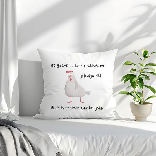 bir-de-is-yerinde-çalistiriyorlar-baskili-komik-hediyelik-elyaf-saten-dekoratif-yastik