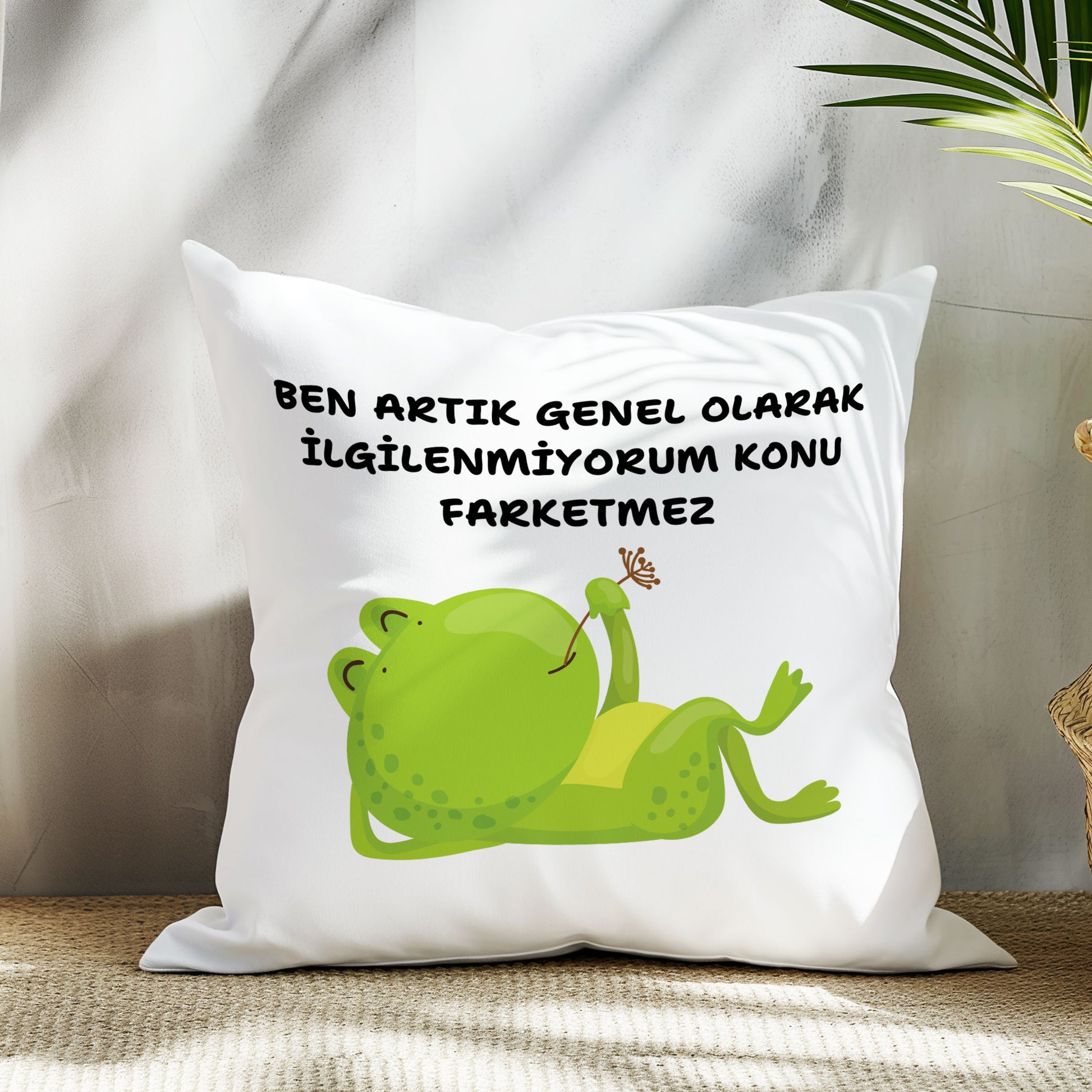 ben-artik-genel-olarak-ilgilenmiyorum-baskili-komik-hediyelik-elyaf-saten-dekoratif-yastik