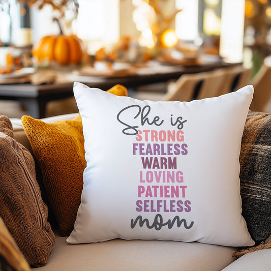 she-ıs-strong-fearless-mom-no:2-baskili-anneler-gunu-hediyelik-elyaf-dolgulu-saten-dekoratif-yastik
