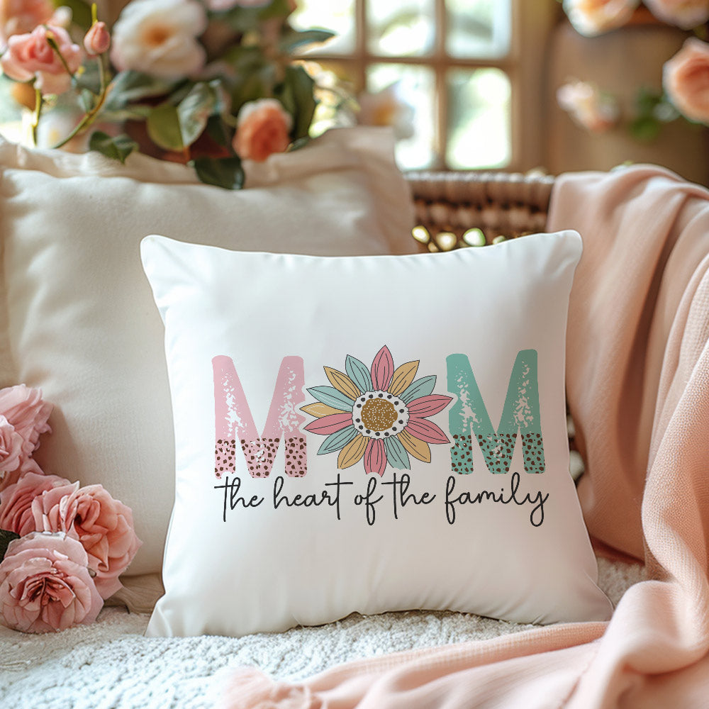 mom-heart-of-the-family-baskili-anneler-gunu-hediyelik-elyaf-dolgulu-saten-dekoratif-yastik