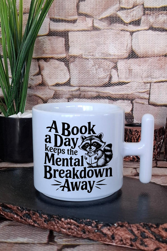 A Book A Day Keeps Mental Breakdown Away Yazılı Kitap Terapisi T Kulplu Latte Fincanı Kupa Bardak