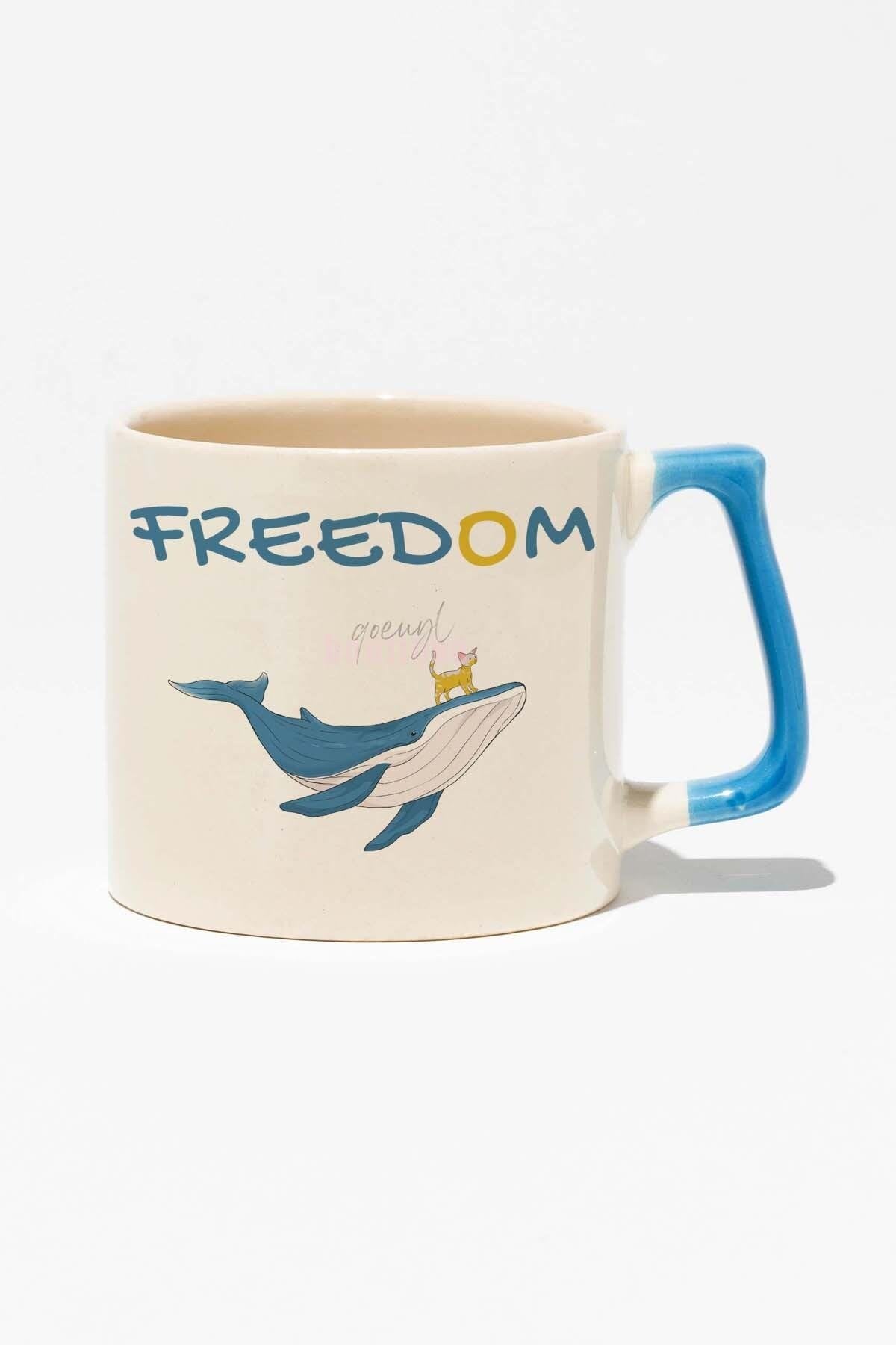 Balina ve Kedi Freedom Yazılı Eğlenceli Baskılı Mavi Kulplu Modern Seramik Kupa