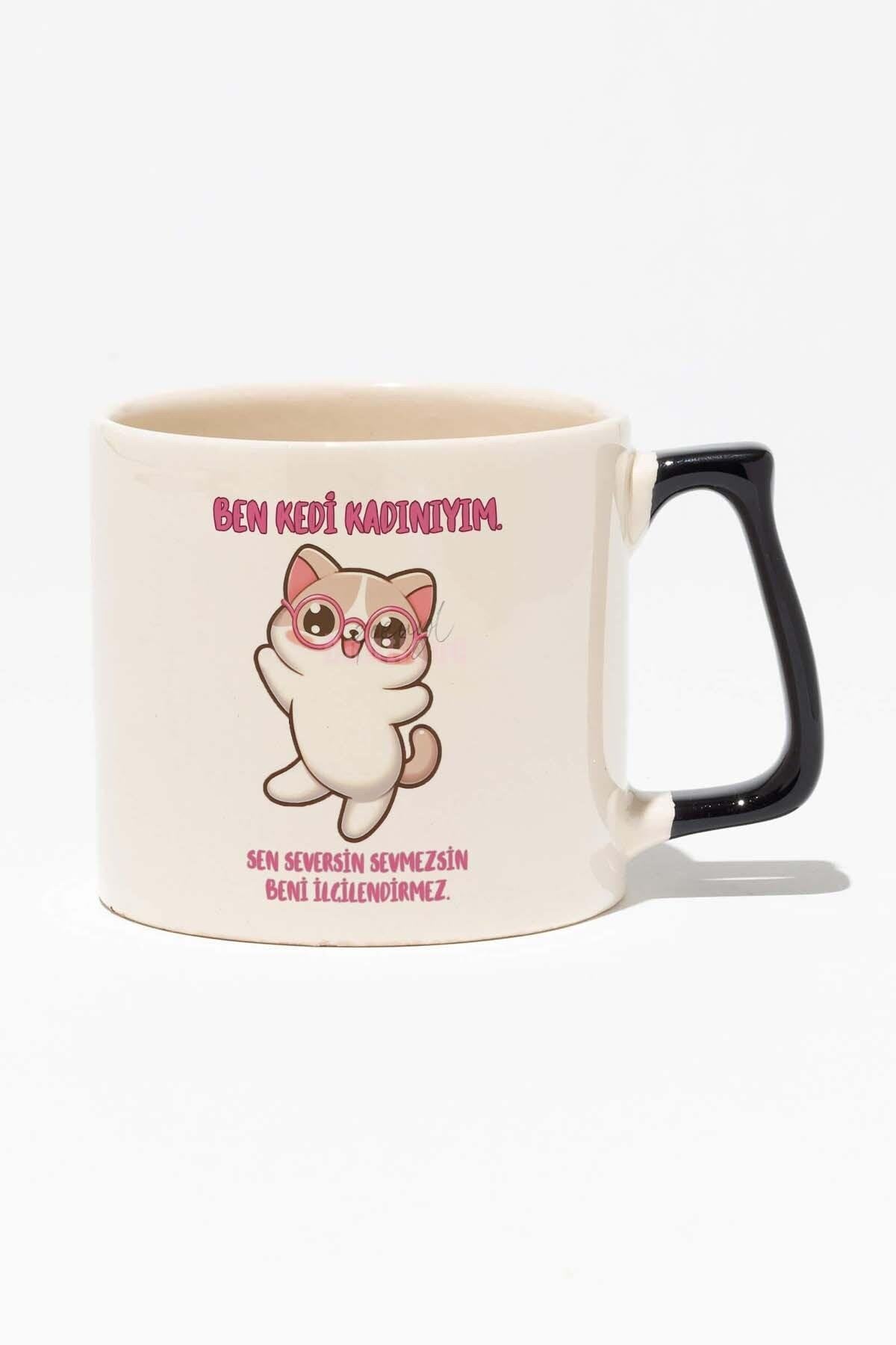 Ben Kedi Kadınıyım Baskılı Siyah Kulplu Modern Seramik Kupa