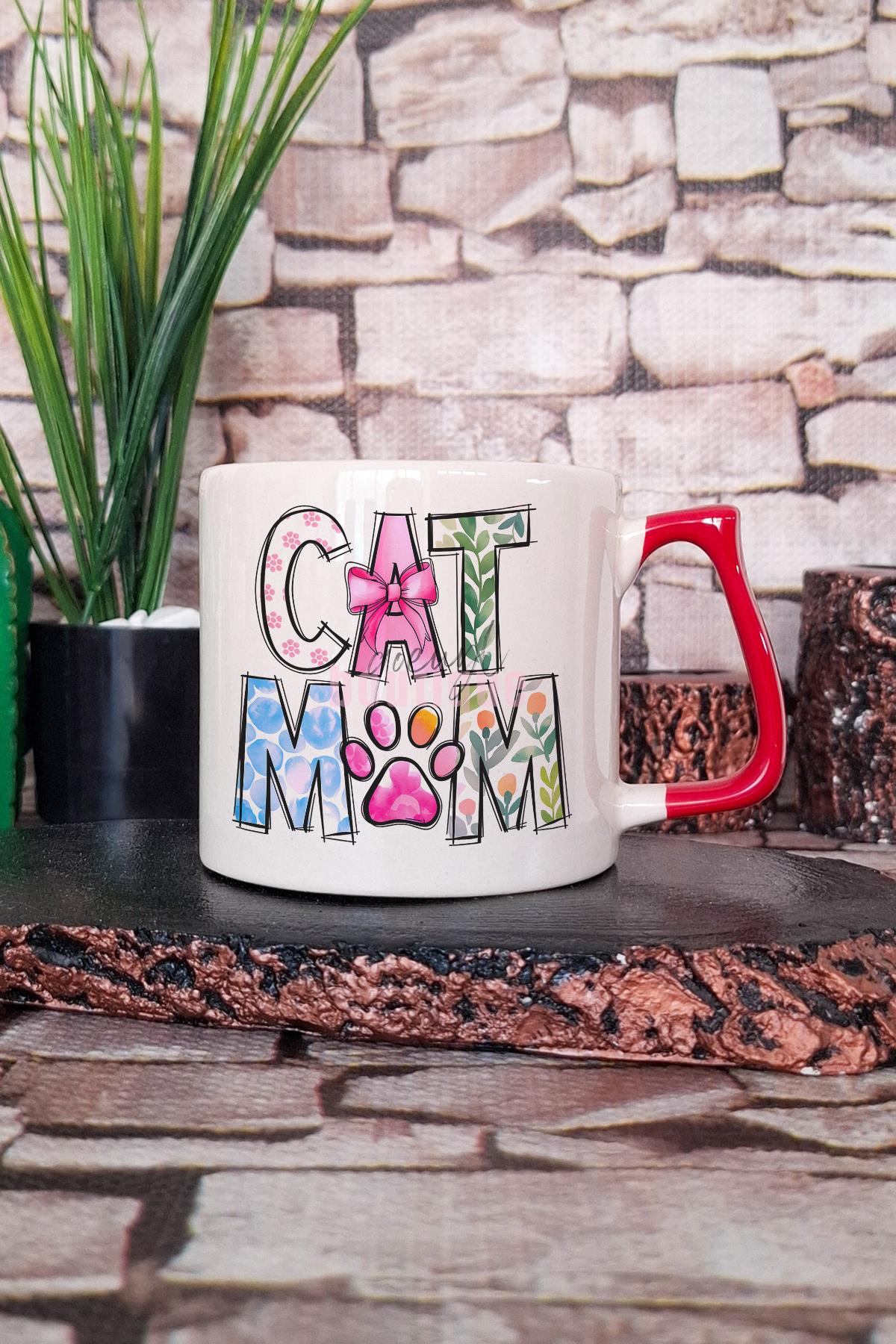 Cat Mom Desenli Kedi Annesi Kedisever Şık Hediyelik Kulplu Kupa Bardak