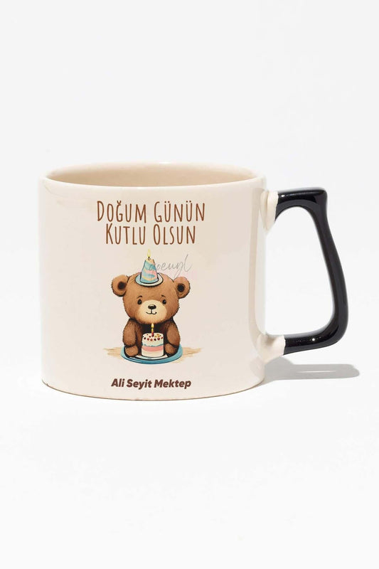 Doğum Günü İsme Özel Kişiselleştirilebilir Hediyelik Baskılı Siyah Kulplu Modern Seramik Kupa