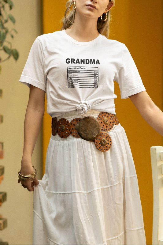 Grandma Nutrition Facts Büyükanne Anneler Günü Baskılı Eğlenceli Hediyelik Beyaz Unisex T-Shirt