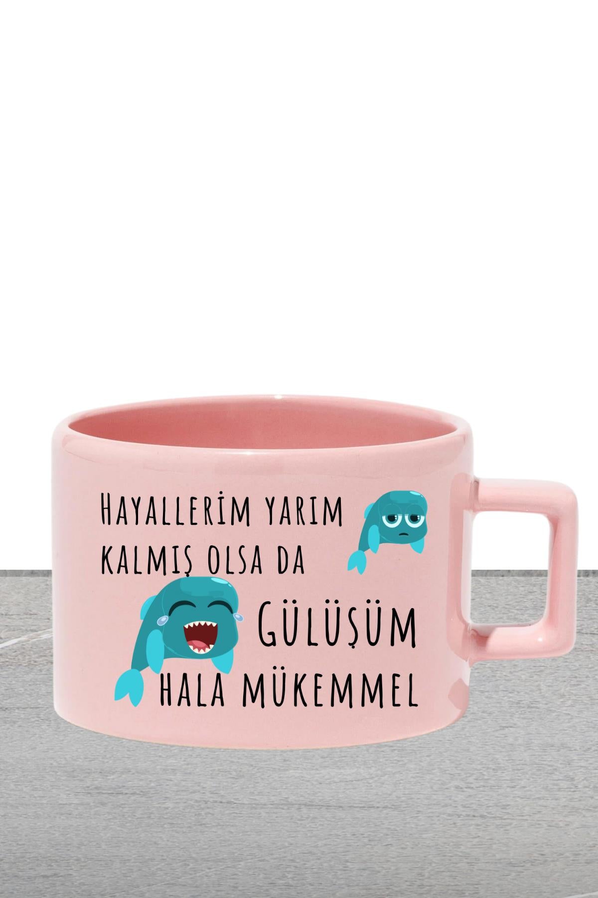 Gülüşüm Hâlâ Mükemmel Baskılı Eğlenceli Hediyelik Pastel Renkli Dikdörtgen Kulplu Fincan