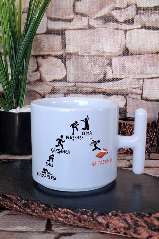 Haftasonuna Geçiş Temalı Eğlenceli Hediyelik T Kulplu Latte Fincanı Kupa Bardak