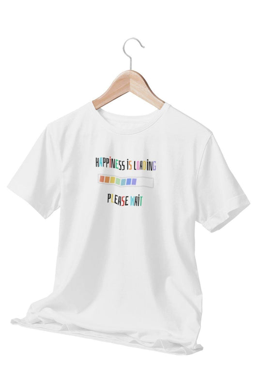 Happiness İs Loading Temalı Beyaz T-Shirt