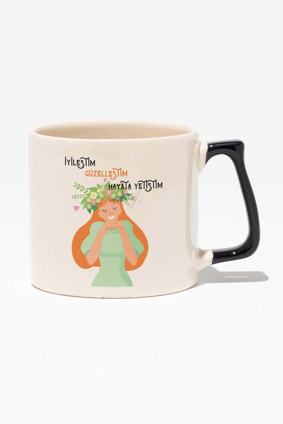 İyileştim Güzelleştim Hayata Yetiştim Motivasyon Hediyelik Baskılı Siyah Kulplu Modern Seramik Kupa