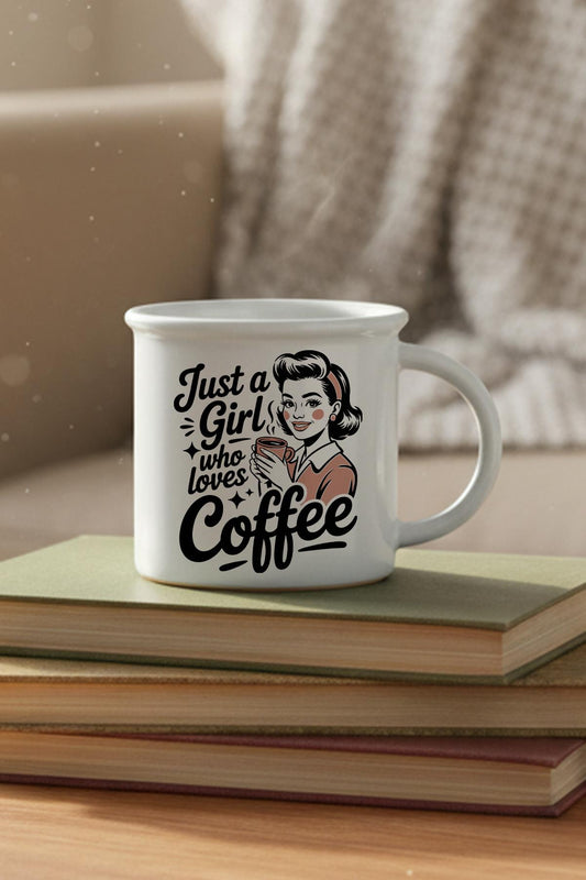 Just A Girl Who Loves Coffee Baskılı Enamel Görünümlü Seramik Vintage Kupa Bardak