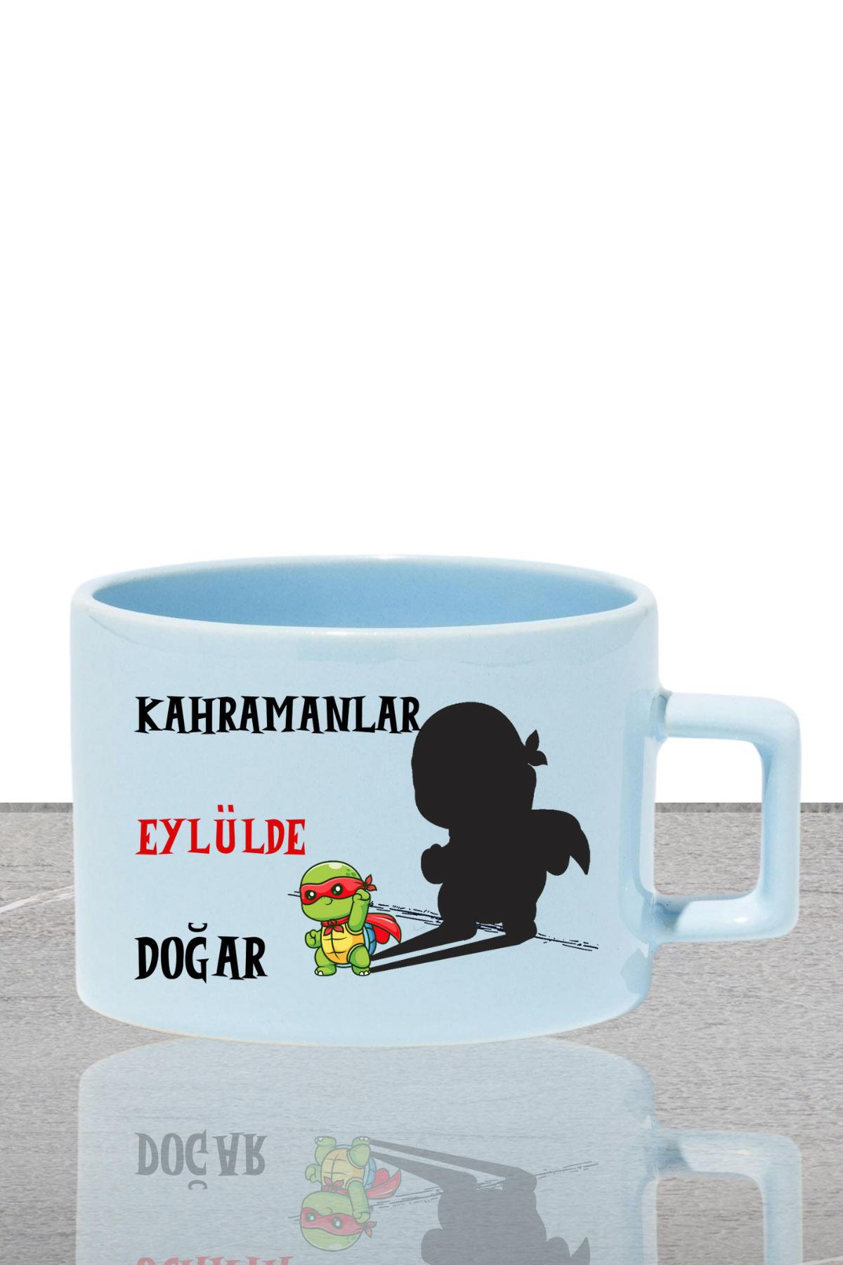 Kahramanlar Ocakta Doğar Baskılı Doğum Babalar Günü Hediyelik Dikdörtgen Kulplu Pastel Mavi Fincan