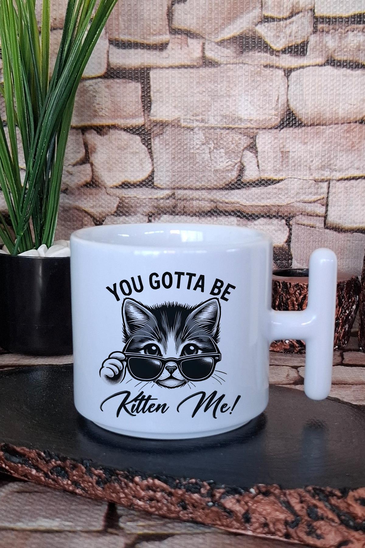 Kedi Komik Minimalist Esprili Kedisever Hediyelik Baskılı T Kulplu Latte Fincanı Kupa Bardak