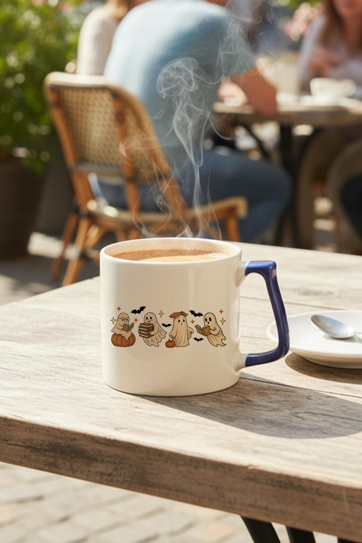 Kitap Okuyan Sevimli Hayaletler Baskılı Lacivert D Kulplu Kupa Bardak